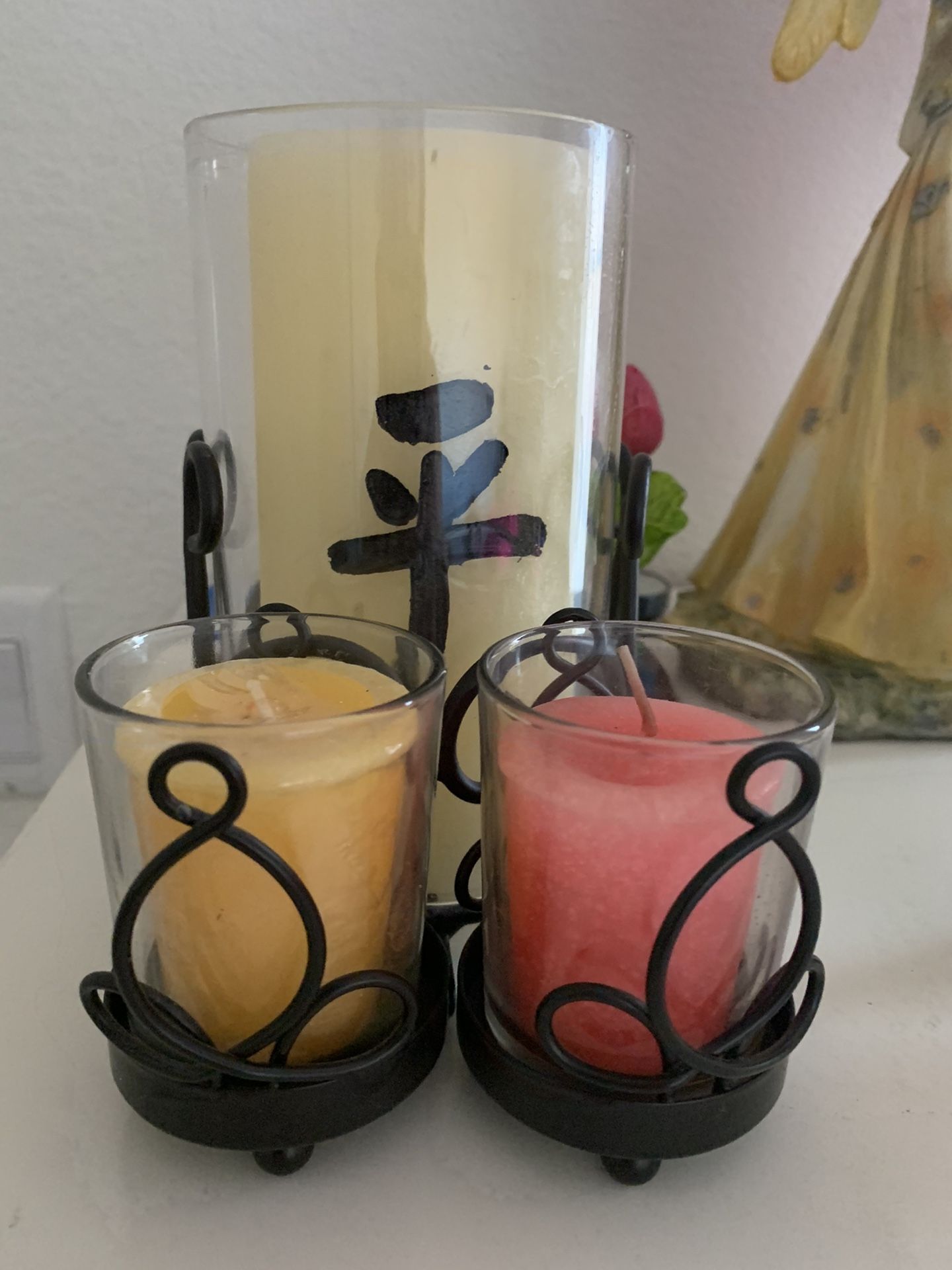 3 pcs candle glass holder with candles location Fort Apache/Russell thank you