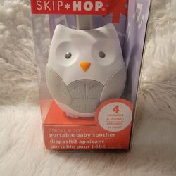 Skip Hop Moonlight & Melodies Nightlight Soother