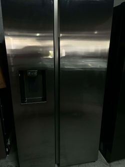 Samsung 36" wide (27.4cu.ft.) side-by-side refrigerator