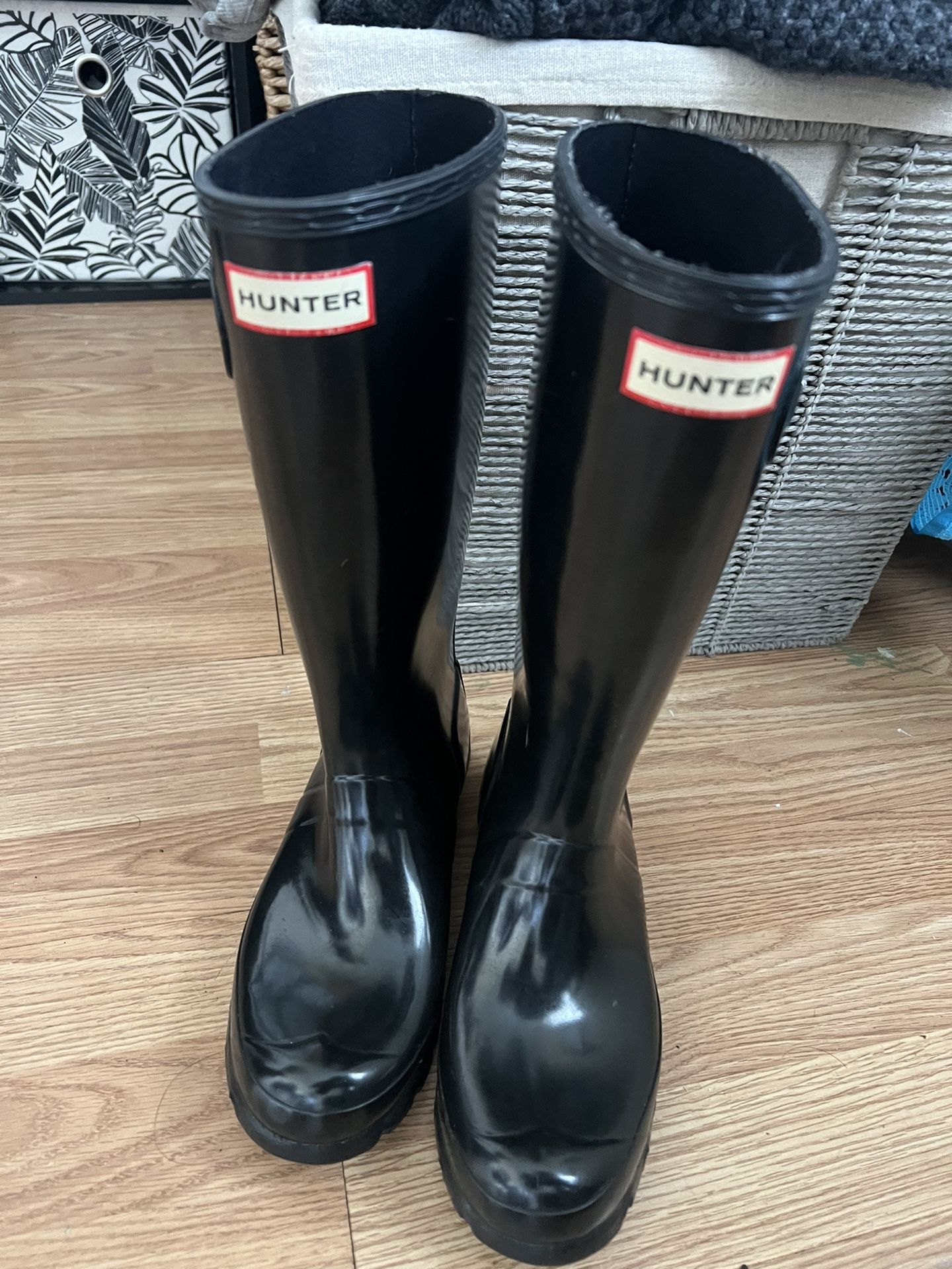 Gloss Hunter Boots 5B/6G