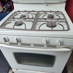 $130 firm, It's Available, Maytag Gas range stove, 30 in Length, 26 In Width, 4 burners, oven, clean, works great. Text when rdy to buy for $130