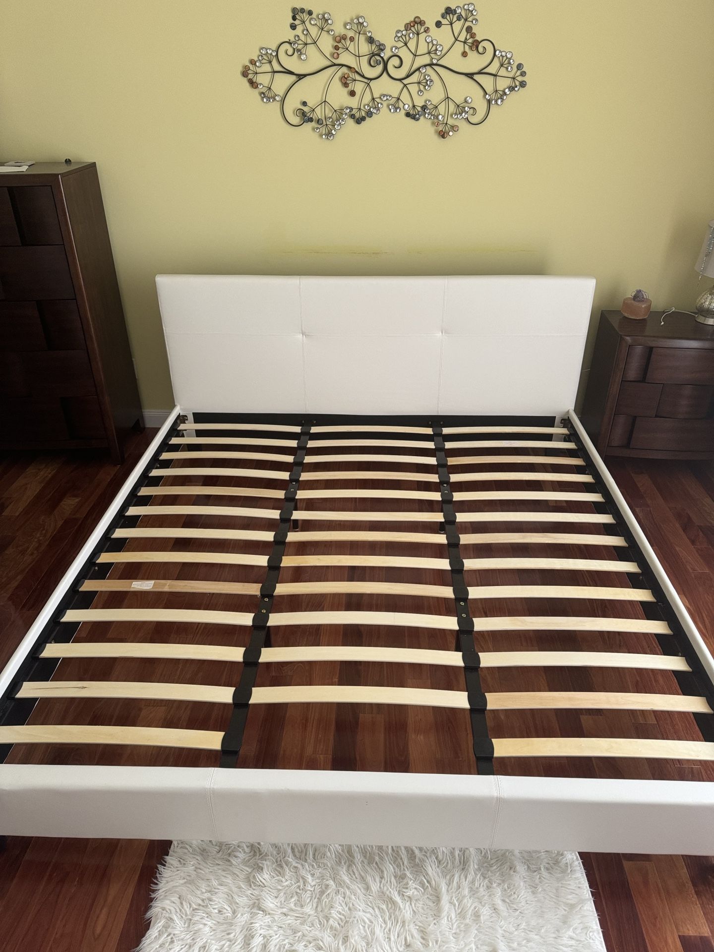 New Kings Size Bed Frame 