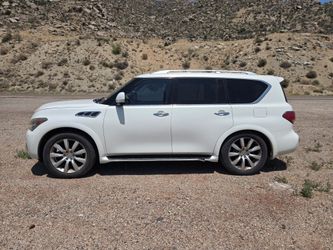 2012 Infiniti Qx56