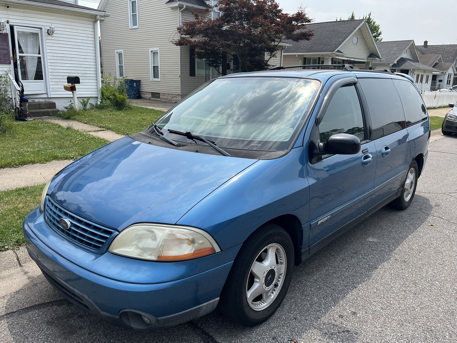 2003 Ford Windstar