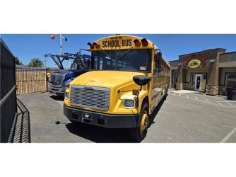 2003 Freightliner Fs 65 Chassis