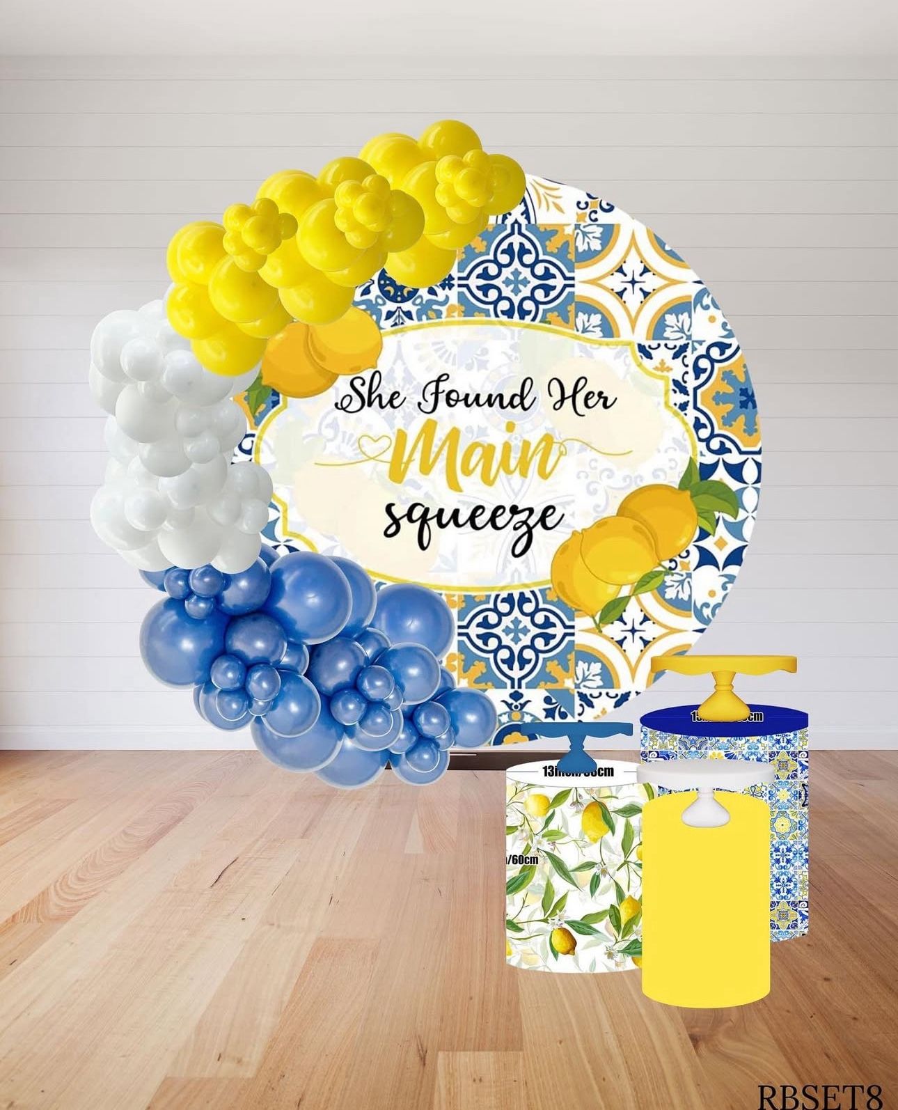 She found her main squeeze Themed Party Decor