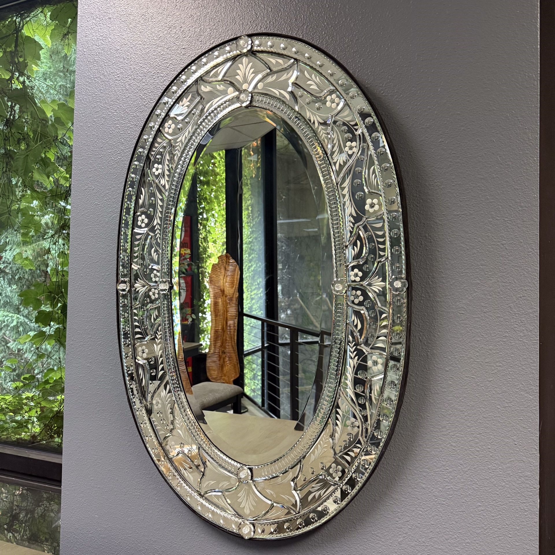 Elegant Silver Oval Mirror w/ Floral & Vine Design