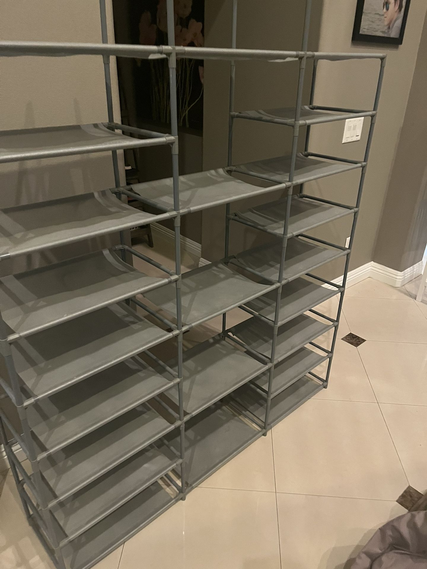 Shoe rack - Storage