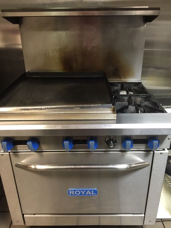 Royal R6 Burner Commercial Range Stove/Oven for Sale in Phoenix, AZ