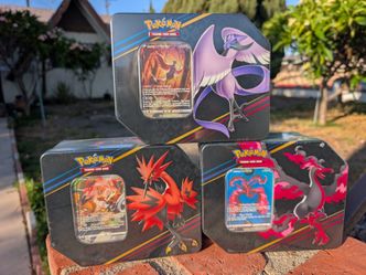 Pokémon-Crown Zenith-Strikers Tyranitar-TCG V Strikers