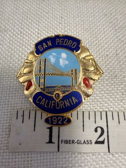 San Pedro California lions club pin