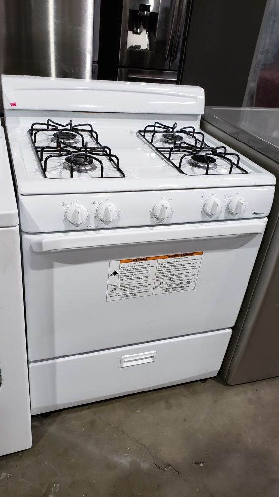 AMANA WHITE 4 BURNER 30" GAS STOVE