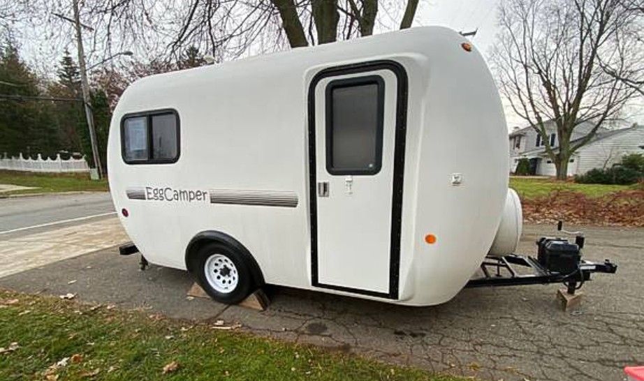 For sale An 2008 Egg Camper 17 RV in perfect condition