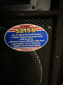 Yamaha Model S215V 4 Speakers