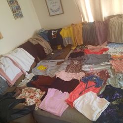 Clothes Bundle Size Medium 