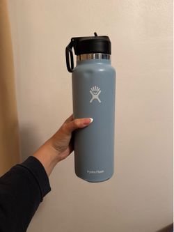 Light blue hydroflask