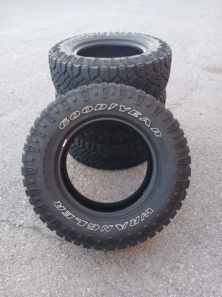 2023 ONLY TIRES LT 275/70/R18 TIRES GOODYEAR WRANGLER DURATRAC 99 % $ 899