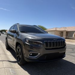 2019 Jeep Cherokee 