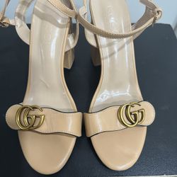 Gucci GG Marmont ankle-strap sandals in beige leather