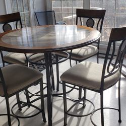 Ashley Homestore Dinning Table With Four Chairs
