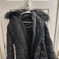 Nautica Women’s Heavy Cold Weather Jacket With Faux Fur