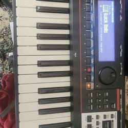 Roland Juno Gi