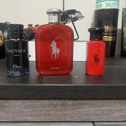 Men’s Colognes **read desc**