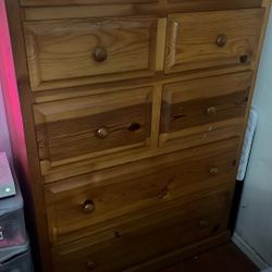 Pinewood Dresser 