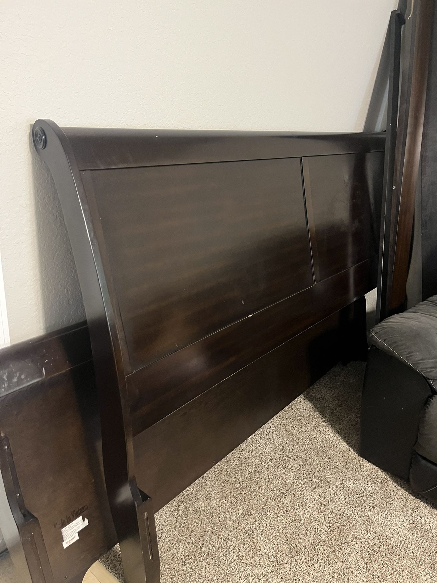 King Wood Sleigh Bed Frame. 