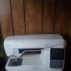 Viking Sewing Machine 