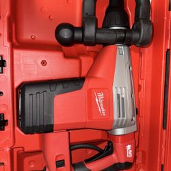Milwaukee SDS-MAX Demolition Hammer