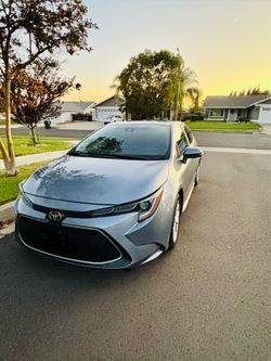 Toyota Corollla 2022 Título Limpio