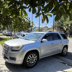 2013 GMC Acadia