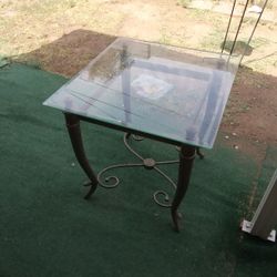 2 Side Tables With Glass Tops . Glass 26 X 24. Base L22x W2px H24