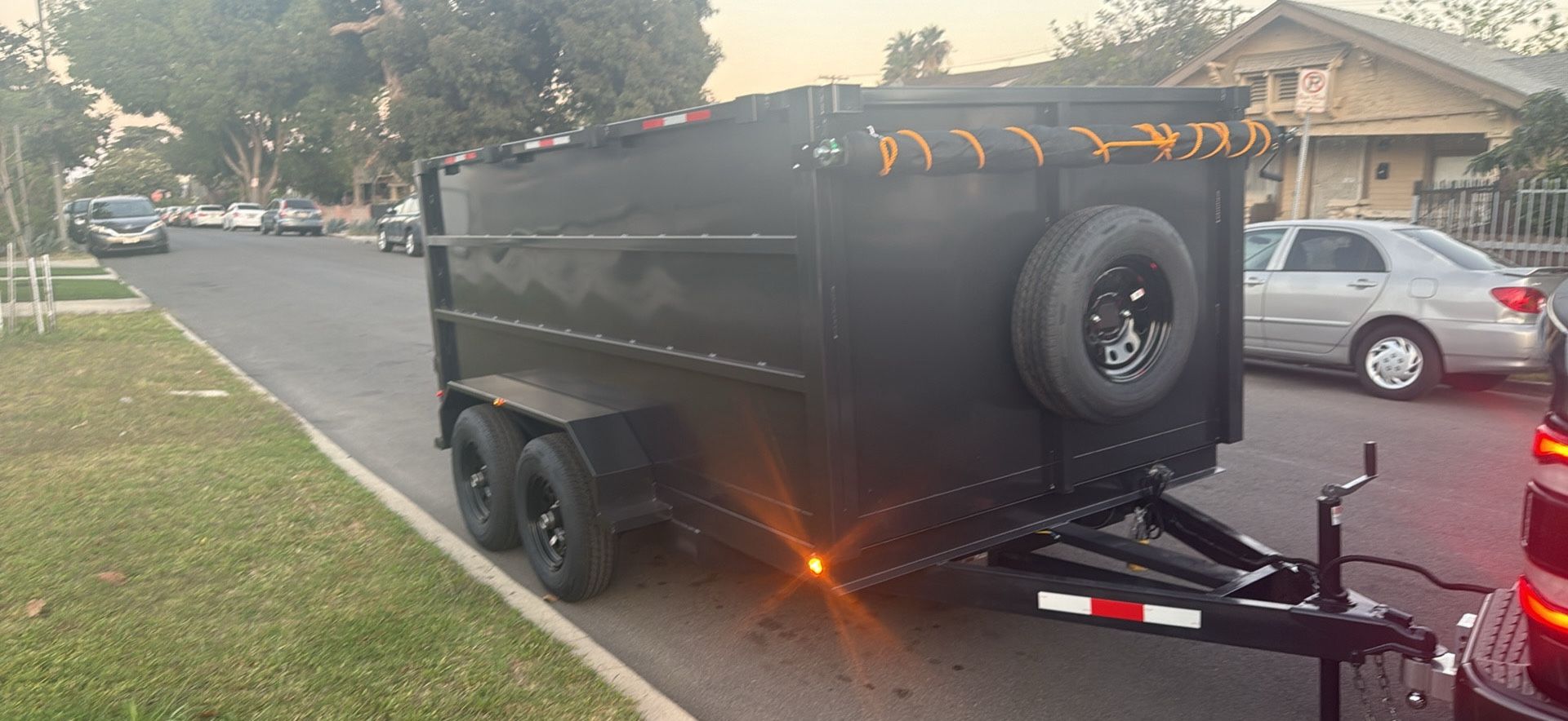 Hydraulic Dump Trailer