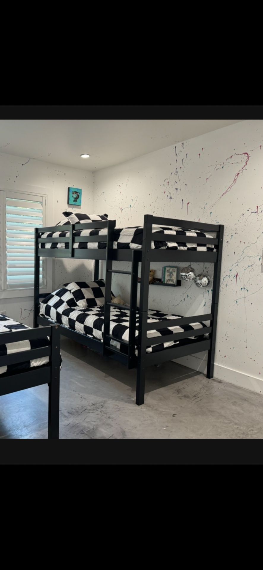 Twin Bunk Bed