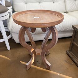 Truxton 19.75 in. x 25.5 in. Natural Round Wood End Table with Solid Wood