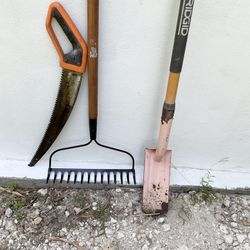 Set Of 3 Garden Tools 