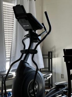 Sole E25 Elliptical – Like New!