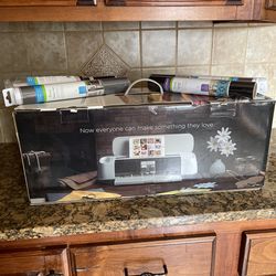 Cricut maker