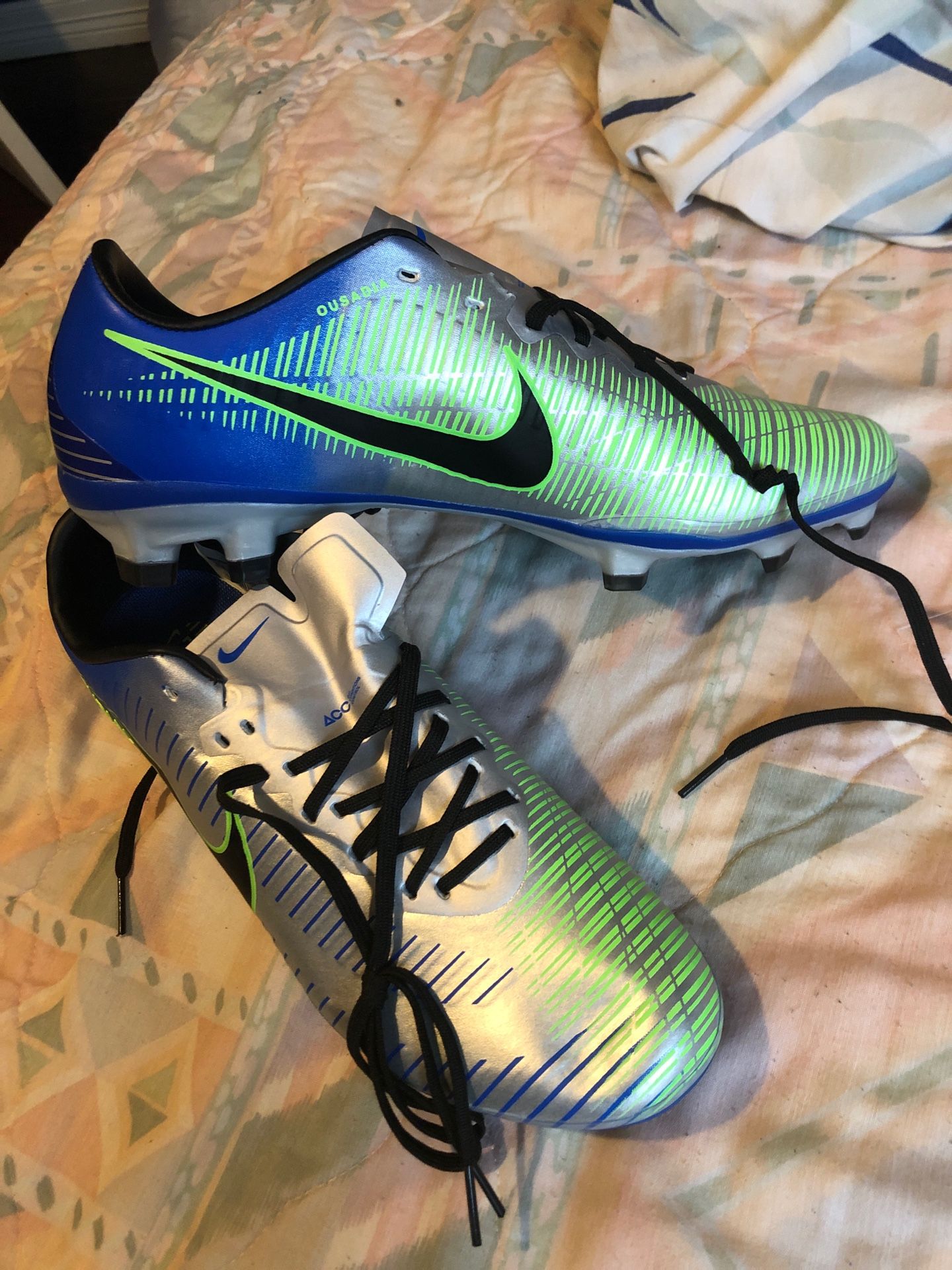 Mercurial Victory VI FG 9.5