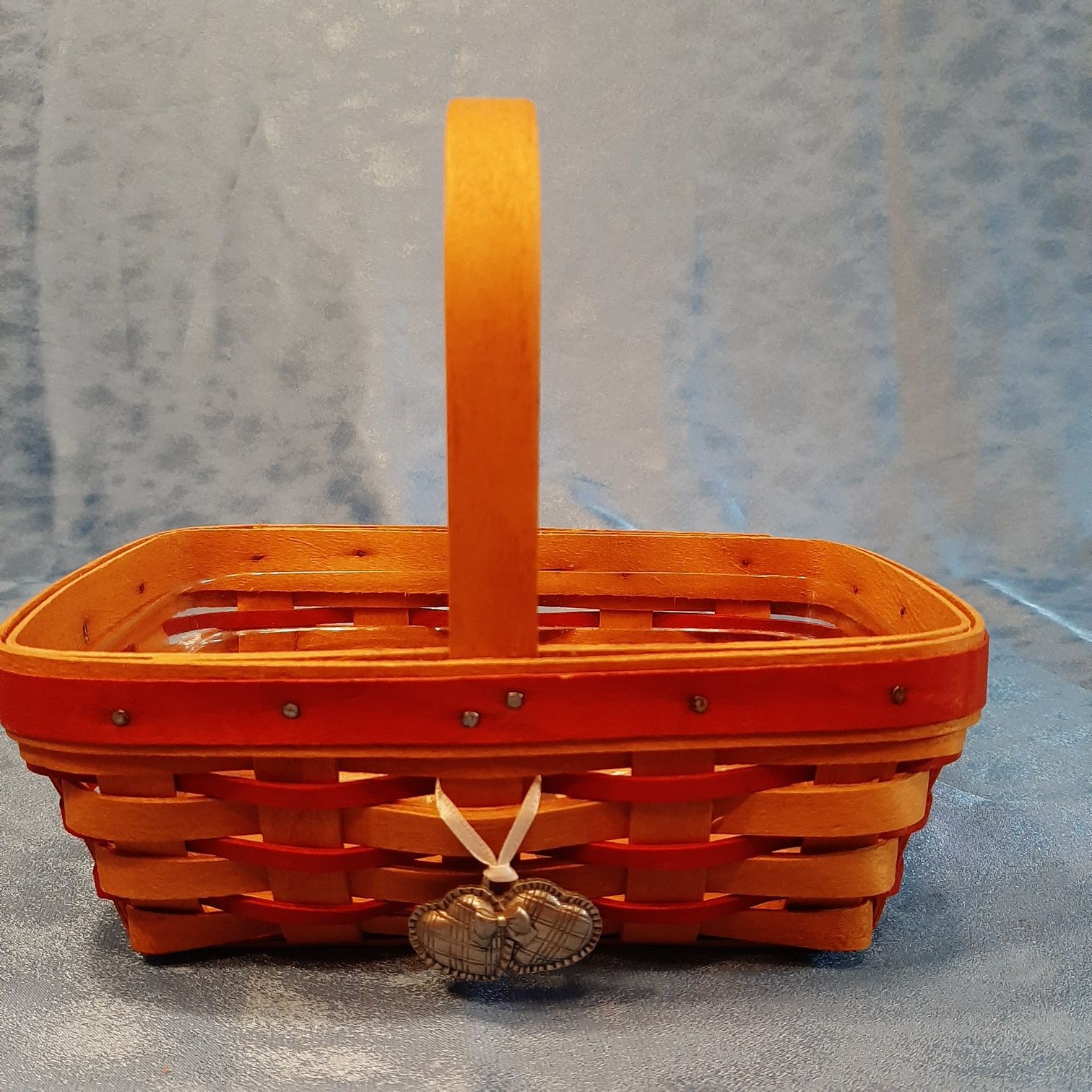 Longaberger basket Heartland chore Pewter double hearts charm and liner 1997