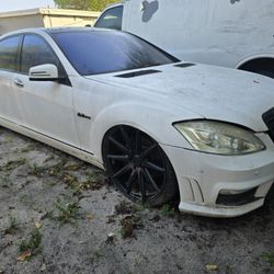 M E R C E D E S S550