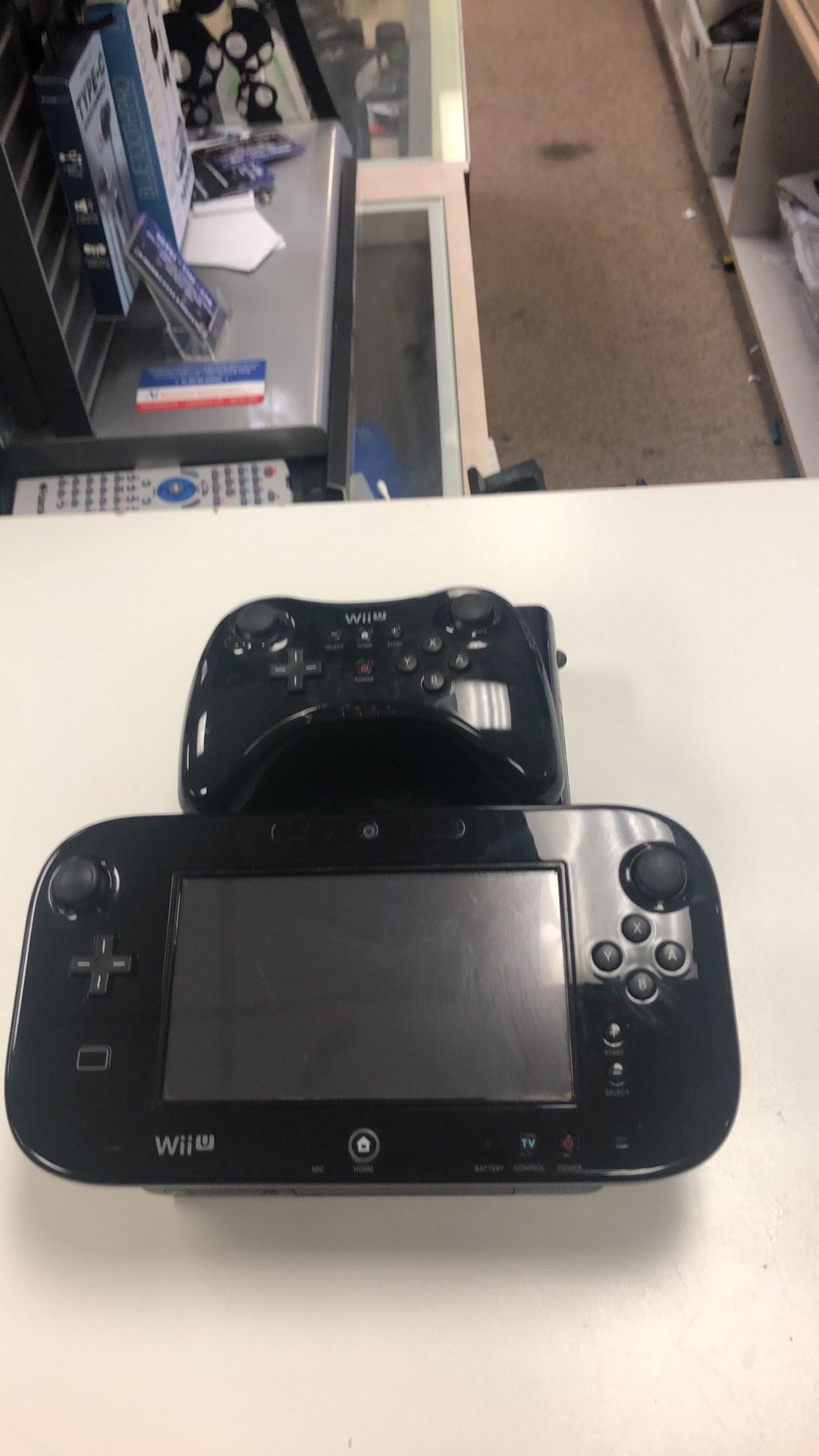 Nintendo Wii U w Controller