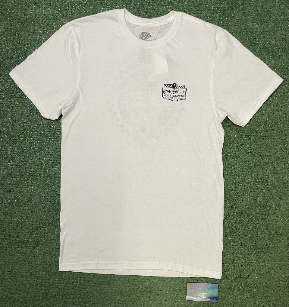 Vans pizza parlor tee