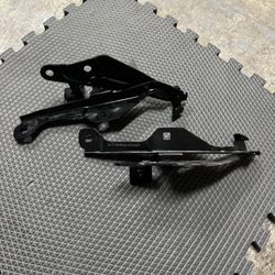 Ford Mustang Hood Hinges