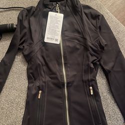 lululemon jacket