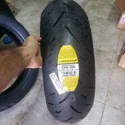 Used motorcycle tires starting at $50. 

New motorcycle tires in stock available as well!

Mounting and balance available for additional cost on NO SC