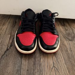 Men’s Low Top Jordan 1’s Size 11