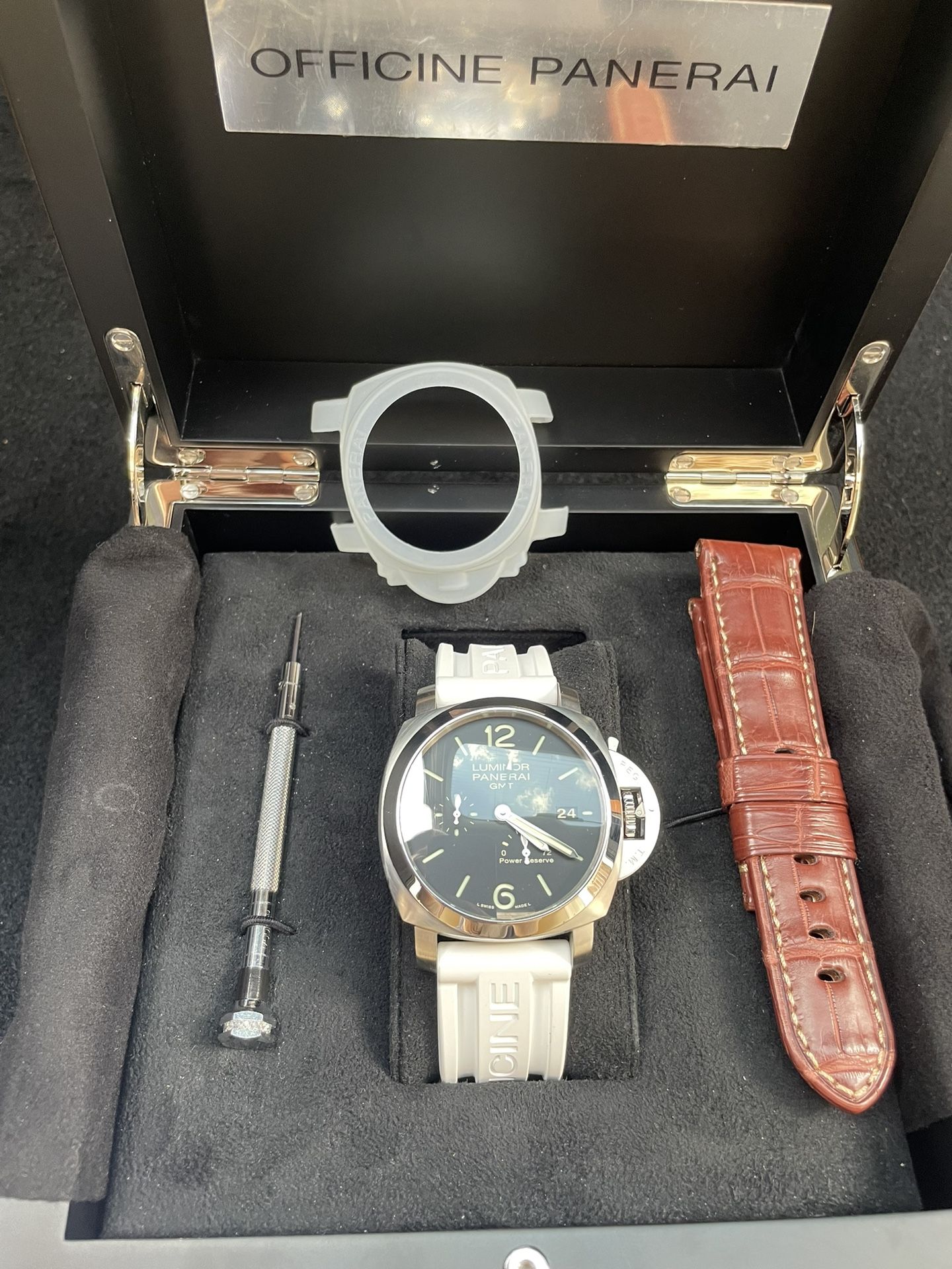 44mm Panerai PAM00347 Complete Set